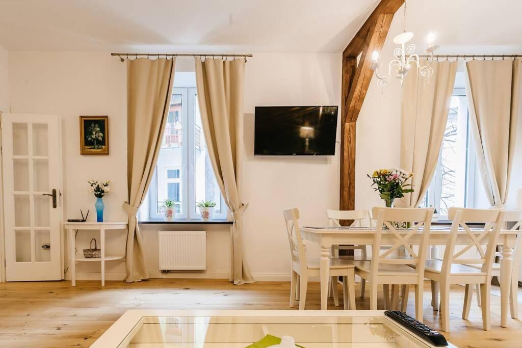 Old Town Apartment Delux クラクフ エクステリア 写真